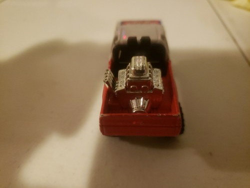 1987 Hot Wheels Nissan 4x4 White And Red - Picture 4 of 6