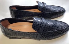 * Vionic  Sz 11 M ZANA  loafer black snake Lizard print women’s