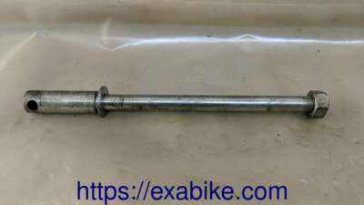 Axe de roue avant pour moto SUZUKI 750 GSX 1997 à 2002