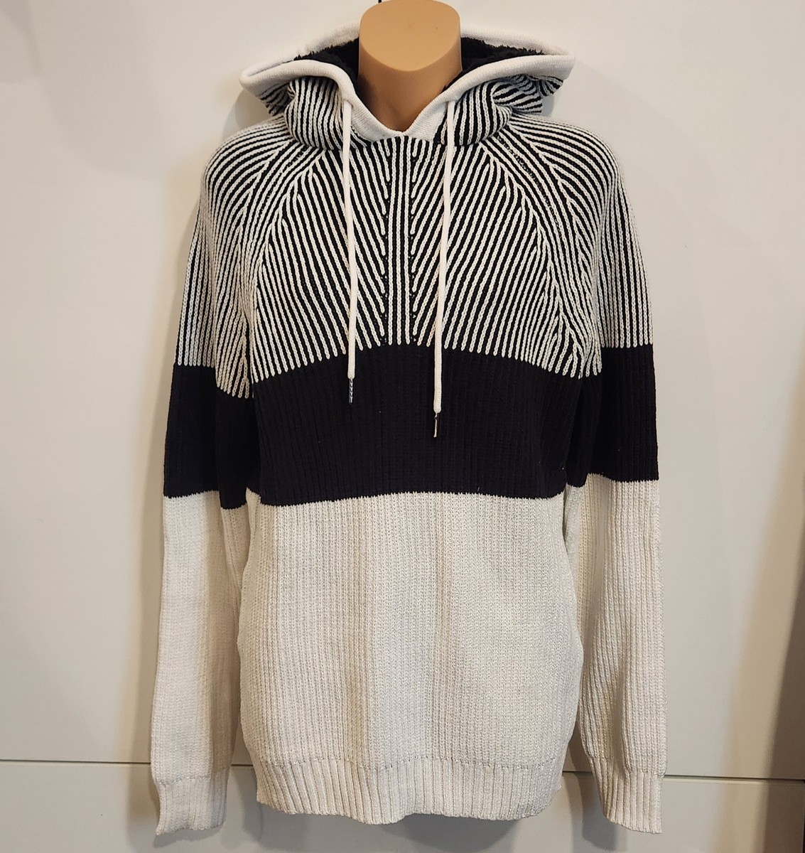 Xray Jeans Extra Fine Fiber Hoodie Size New With