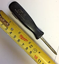 Snap On SSDP-31  No.1 Phillps ScrewDriver 5"L Canada Underline Logo Fair 7/10