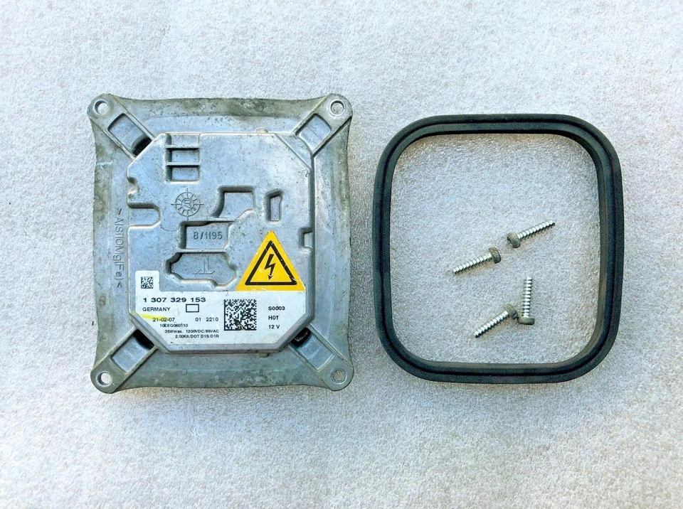 宝马 E92 E93 X5 E90 M3 X3 E63 E64 氙气镇流器到灯泡线束插头 — 第 3/4 张图片