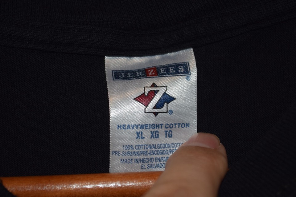 Bettie Page 2008 Notorious t shirt Pin Up Men's Lg/XL | eBay