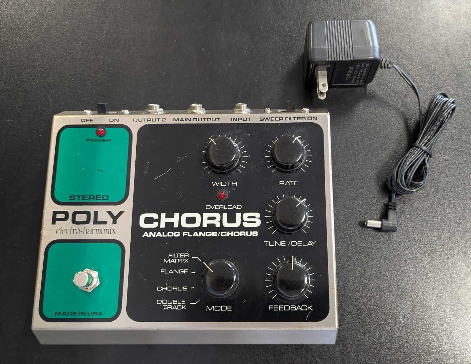 Electro Harmonix Stereo Polychorus Chorus/Flanger Effects Pedal w/power supply
