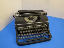 Vintage Underwood Universal Typewriter Rust & Dust As-Is thumbnail