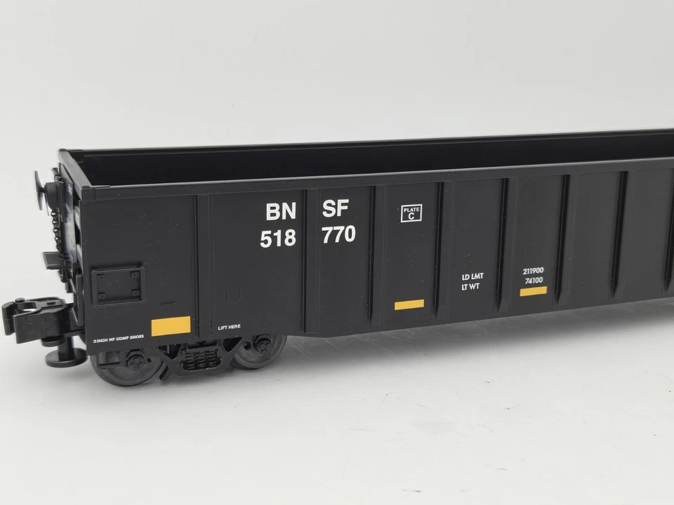 Lionel 6-84829 BNSF 66' Mill Gondola - Roller Bearing Caps - O Gauge - Image 4 of 4