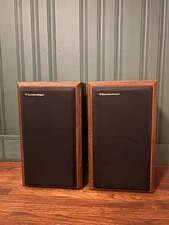 Cerwin Vega AT-8 Stereo Speakers  (Vintage Audio 2-WAY Floor speakers)