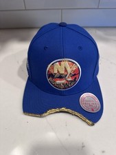 1-of-a-Kind NY Islanders Cap 24K Gold Leaf – L’Enchanteur x Mitchell & Ness  