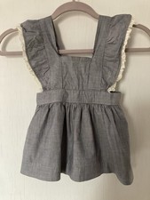 1960s Girls Gray Sleeveless Jumper Dress With White Lace Trim Buttons Closure