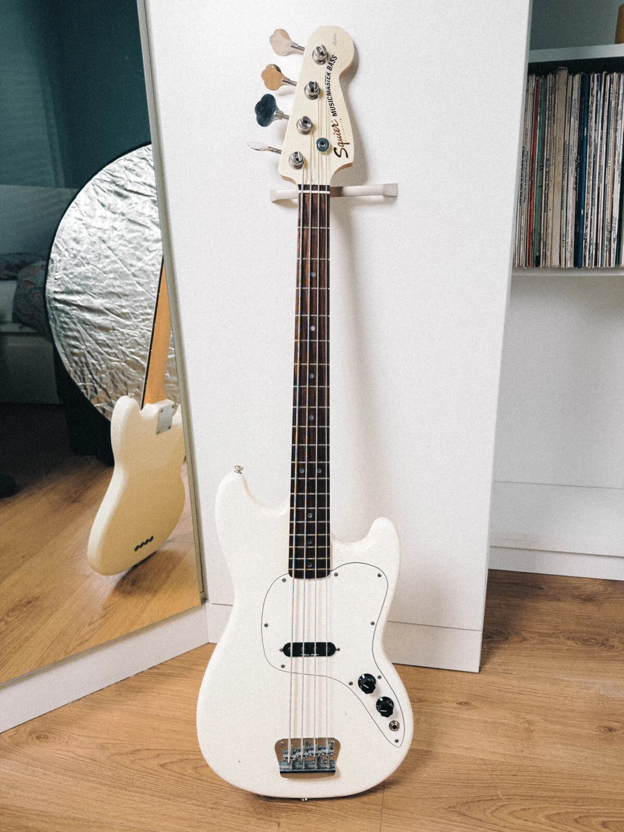 Fender Musicmaster Bass for sale | eBay UK
