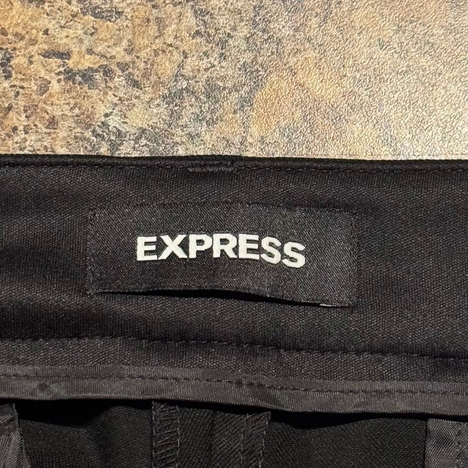 NWT Express Womens Dress Pants Columnist Barely Boot Mid Rise Black