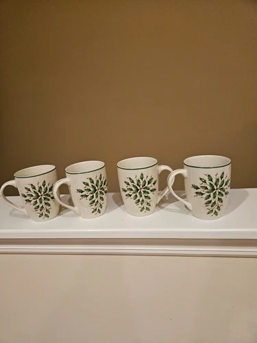 LENOX HOLIDAY 4 COFFEE MUGS.