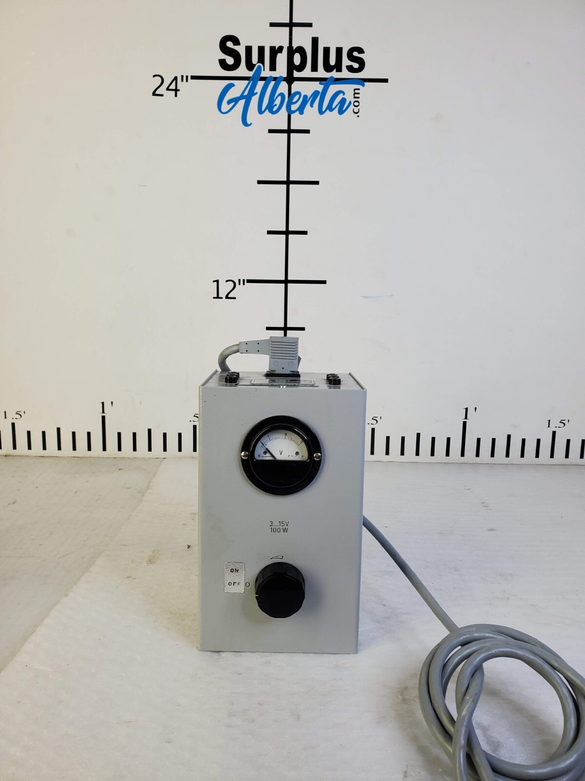 Carl Zeiss Microscope 392533-9904 Light Transformer