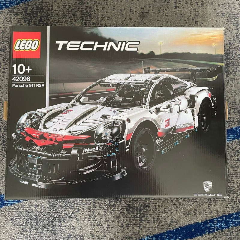 LEGO TECHNIC: Porsche 911 RSR (42096)