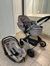 Evenflo Pivot Modular Travel System (Desert Tan) (NEW IN DAMAGED BOX)