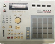 AKAI MPC2000XL Drum Machine Sampler Sampling Sequencer From Japan USED