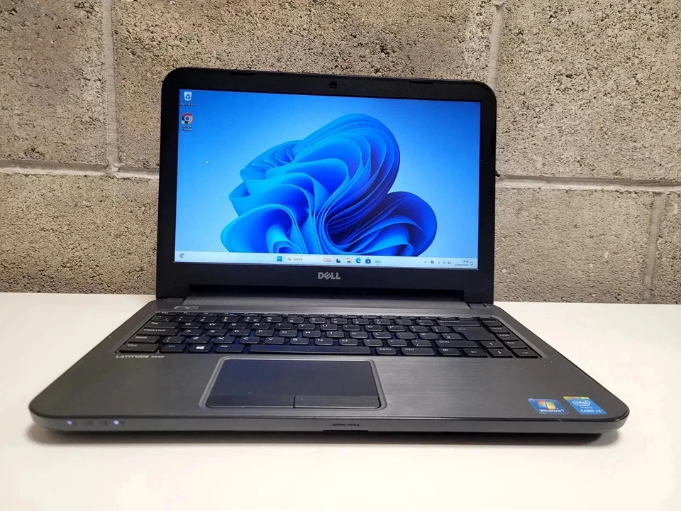 Dell Latitude 3440 · i3-4005U · 8GB · 128GB, photo 1 of 5