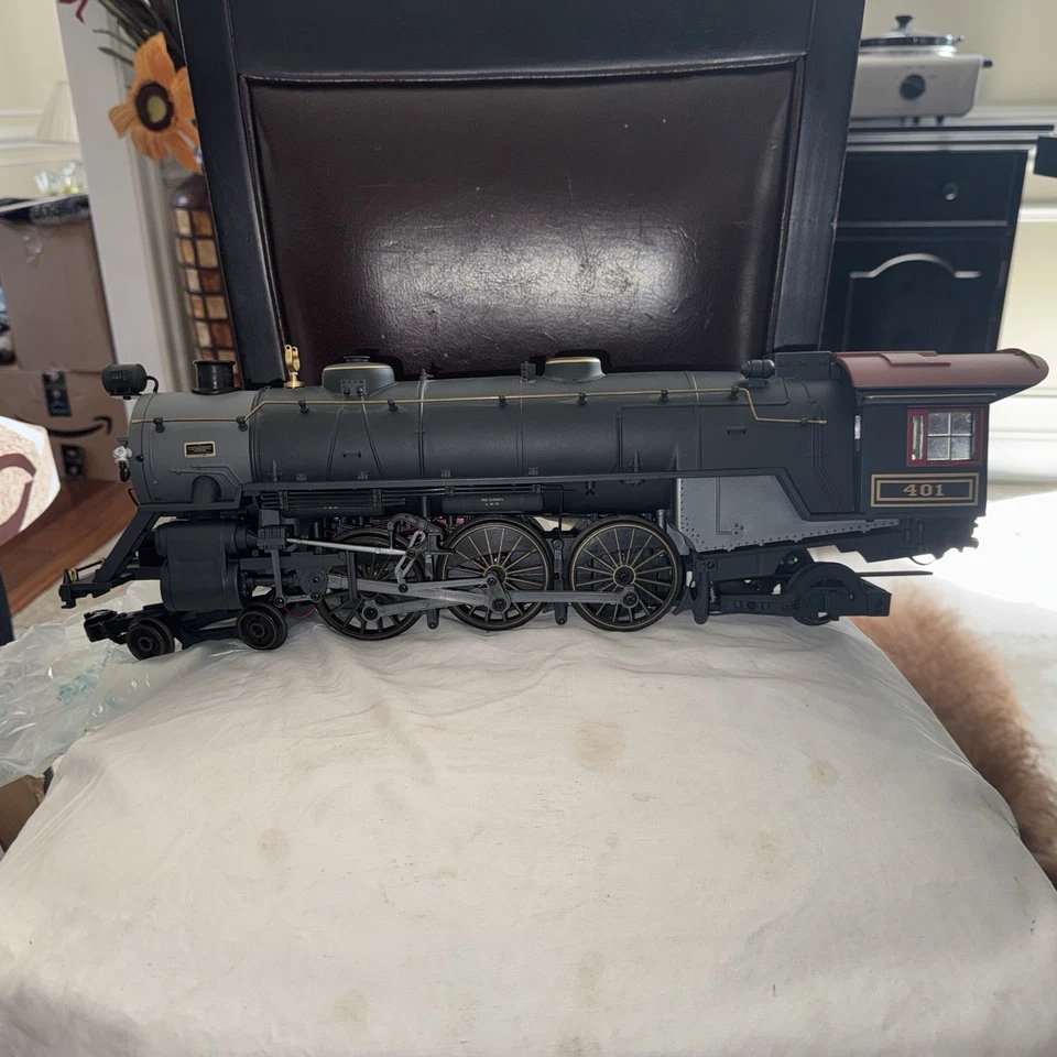 Aristocraft Locomotive Works 401 - Image 4 of 4