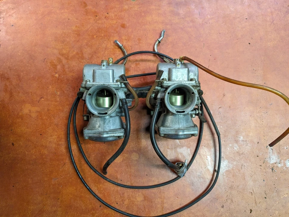 Yamaha TX750 OHC 1973 Twin Mikuni Solex carburadores conjunto de carbohidratos 1974 Foto 3 de 4