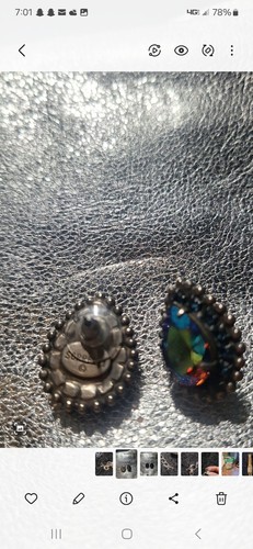 * VINTAGE* & *NEW* & *RETIRED* ~ Sorrelli ~ "GREEN TAPESTRY" ~ earrings - Picture 2 of 2