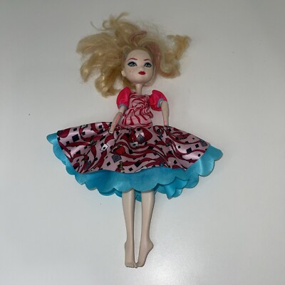 Ever After High Apple White Doll Way Too Wonderland Mattel Issues Read
