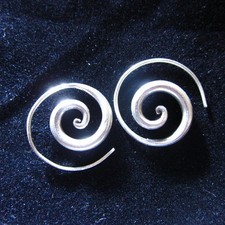 Fine pure Silver Earrings Spiral Round Coil Round Tribal Handcraft Artisan Jewel