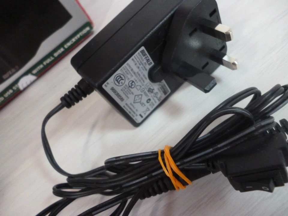 Buffalo 500gb Portable External Hard Disk Drive Tested Working and Formatted - Image 4 of 4