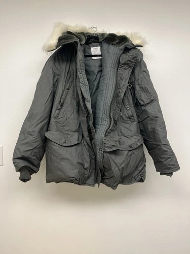VTG US Military Extreme Cold Weather Jacket M Type N-3B Parka Hood Fur