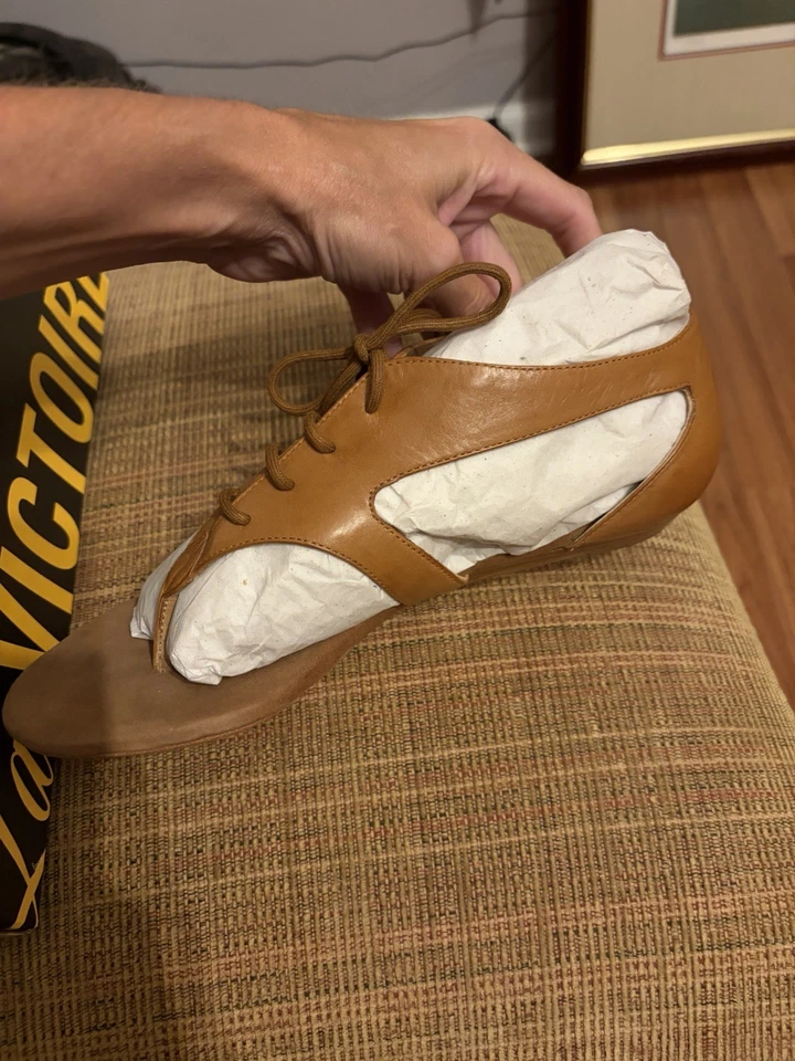 Pour La Victoire Women's Foto 3 de 4