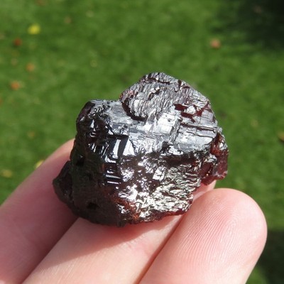 Minerals *** PRECIOUS RED SPESSARTINE GARNET GEM QUALITY Brazil