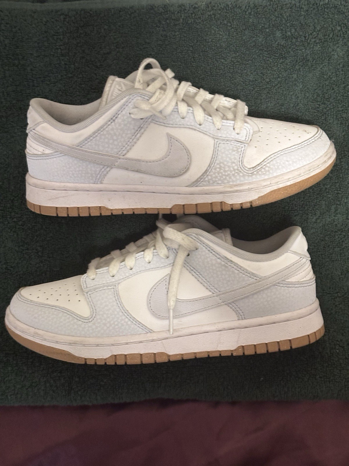 Nike Dunks Low - image 4