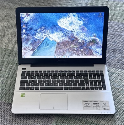 Notebook ASUS X555U i5 6 Gen. / SSD 500GB / RAM 12GB / NVIDIA -Top-