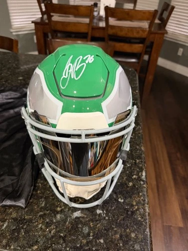 SAQUON BARKLEY SIGNED EAGLES F/S KELLY GREEN SPEEDFLEX HELMET BECKETT