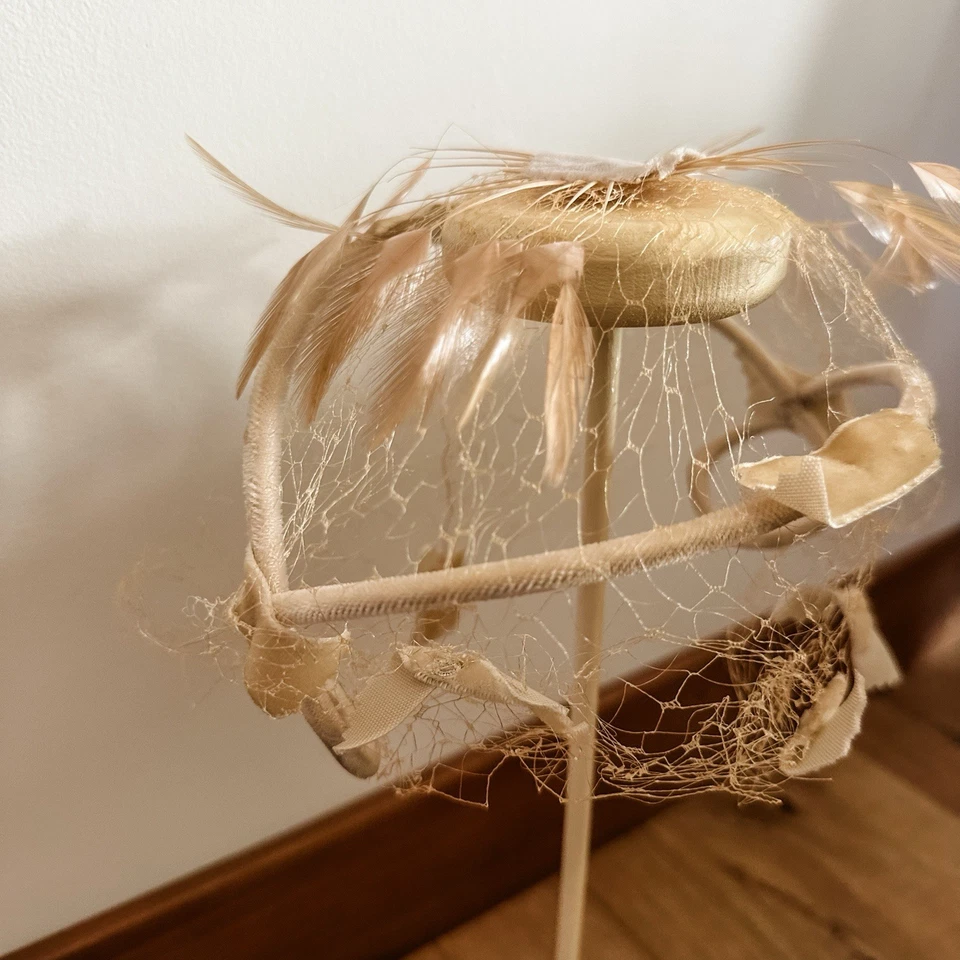 Винтажный 50-х бархата слоновой кости кремовый Fascinator шляпа вуаль перья бант Net свадьбы - Изображение 4 из 4