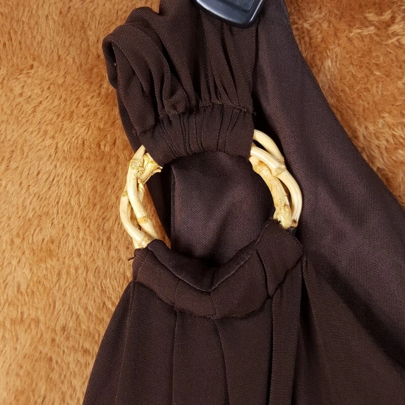 Vestido MAX AND CLEO Feminino XL Marrom Pulôver Shift Um Ombro Drapeado Bambu - Imagem 3 de 4