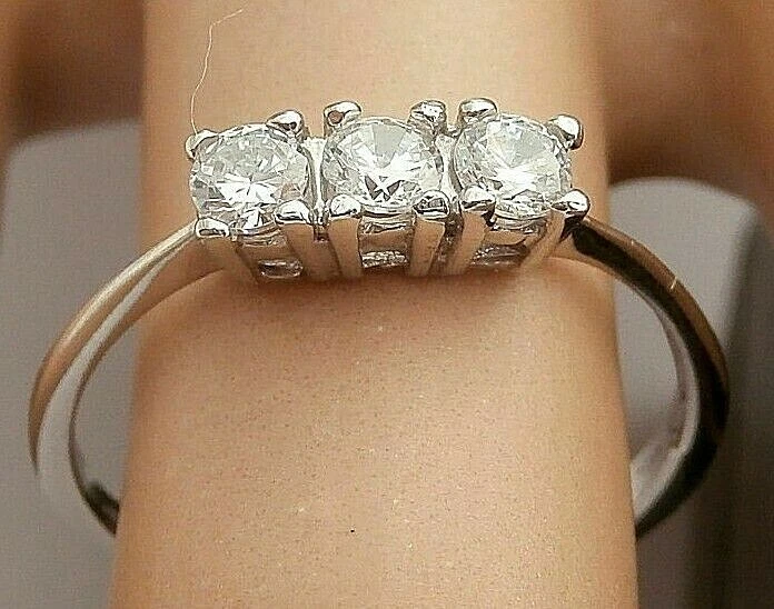 ANELLO TRILOGY in ORO BIANCO 18 kt CON ZIRCONI eBay