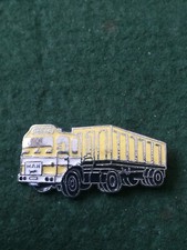 Old Enamel Man 16.280 Lorry Badge. 