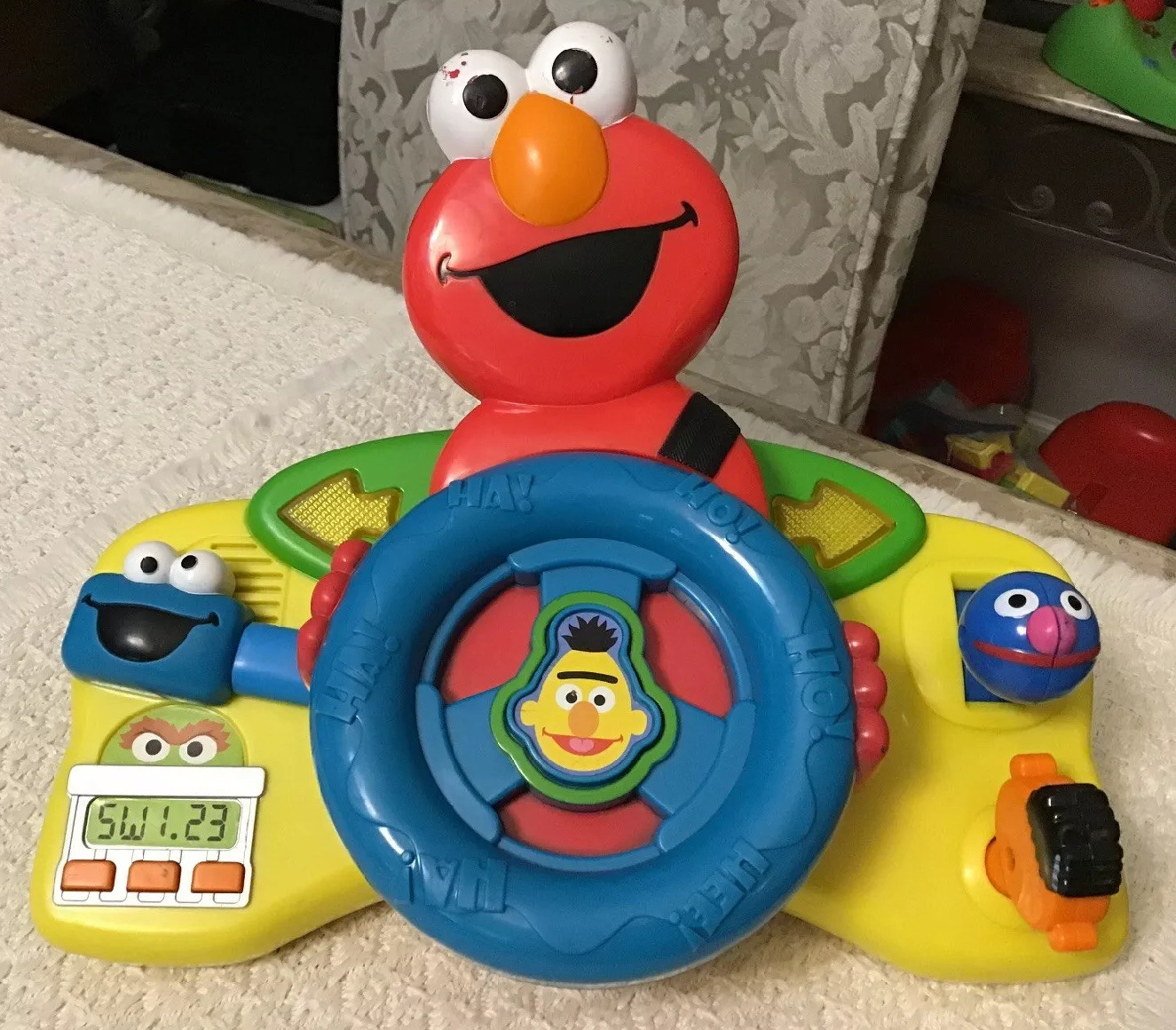 sesame street giggle balls