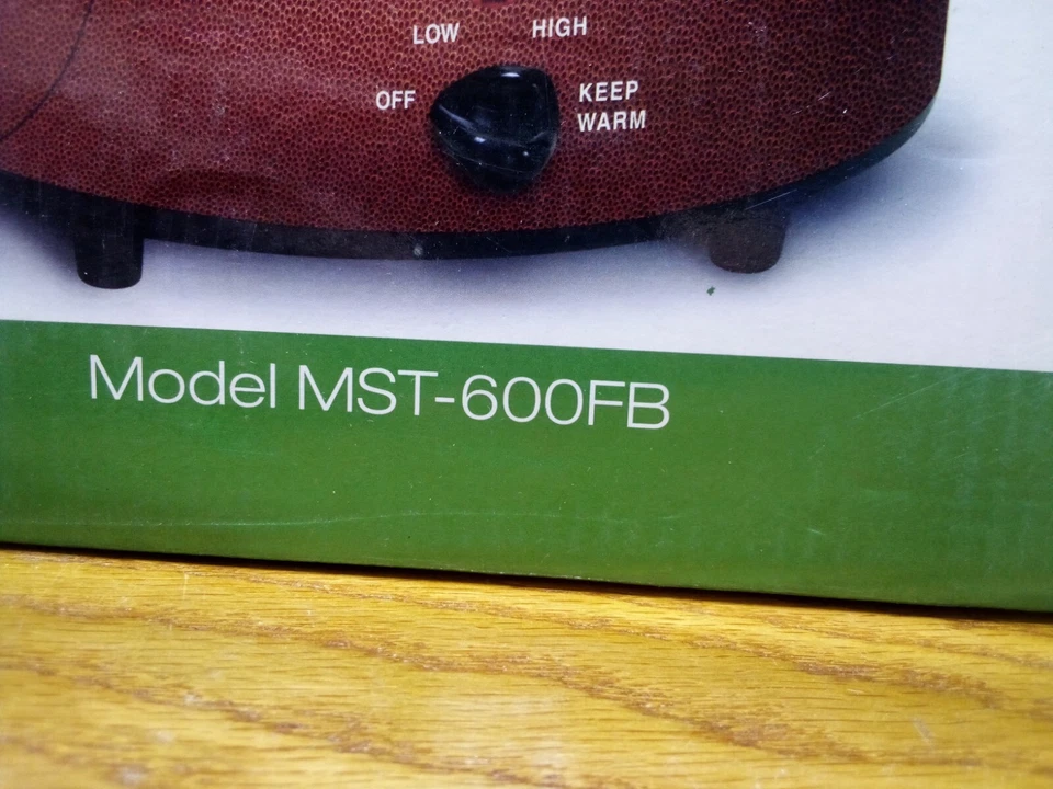 Elite Cuisine 6quart Football Slow Cooker Model MST-600FB - Image 4 of 4