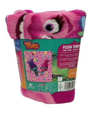 Dream Works Trolls Happy Smiles 46'' x 60'' Plush Throw KP2