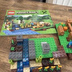 lego minecraft the farm 21114 As Shown With Manual Not Complete