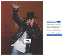 Axl Rose Among Rockers with Autographs in 2013 Topps Archives Baseball 22