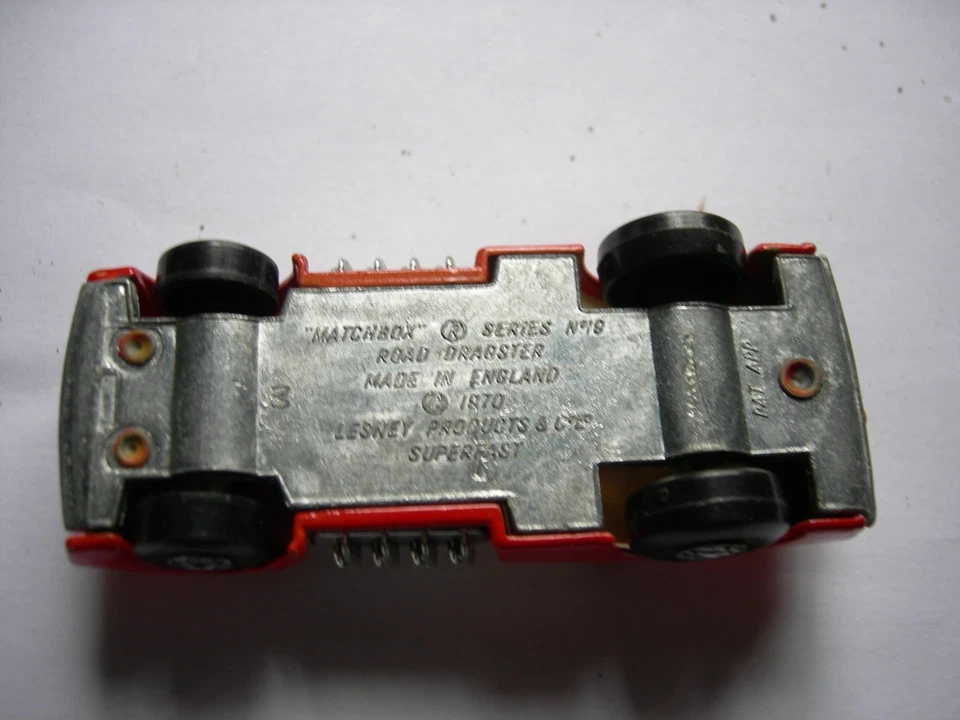 Matchbox Nr. 19  rot  Road Dragster Superfast 1970 nahezu unbespielt - Bild 4 von 4