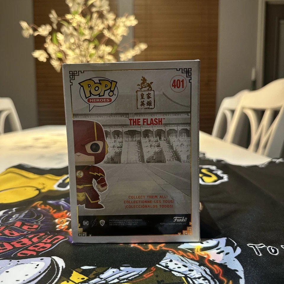 Funko Pop! Vinyl: DC Universe the Flash #401 Reverse Flash Exclusive Figure - Image 4 of 4