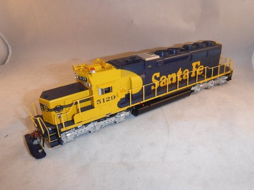 Trenes a escala HO ATSF EMD SD40-2 Snoot Post 72 #5129 DCC-ESU Lok Sound | Condition: New