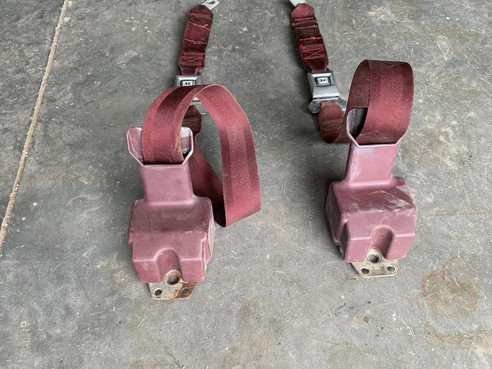AMC Eagle Rear Seatbelts Maroon 1980-88 Coupe, Sedan, Wagon - Image 3 of 4