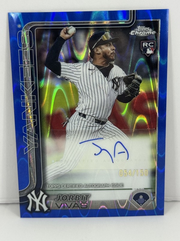 Jorbit Vivas 2025 Topps Chrome Rookie Auto Blue wave Refractor /150 Yankees 