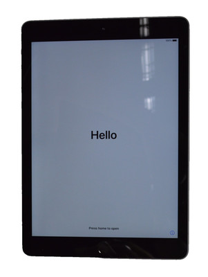 Apple iPad 6th Gen 9.7'' A1893 128GB Wi-Fi - Space Grey (Grade B No AC)