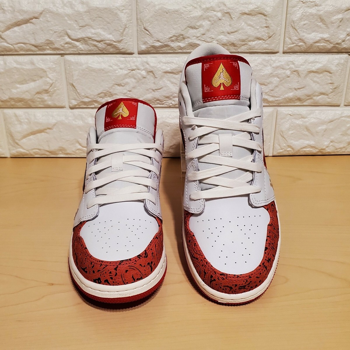 Nike Air Jordan 1 Low Spades GS Size 6.5Y / Womens Size 8 White