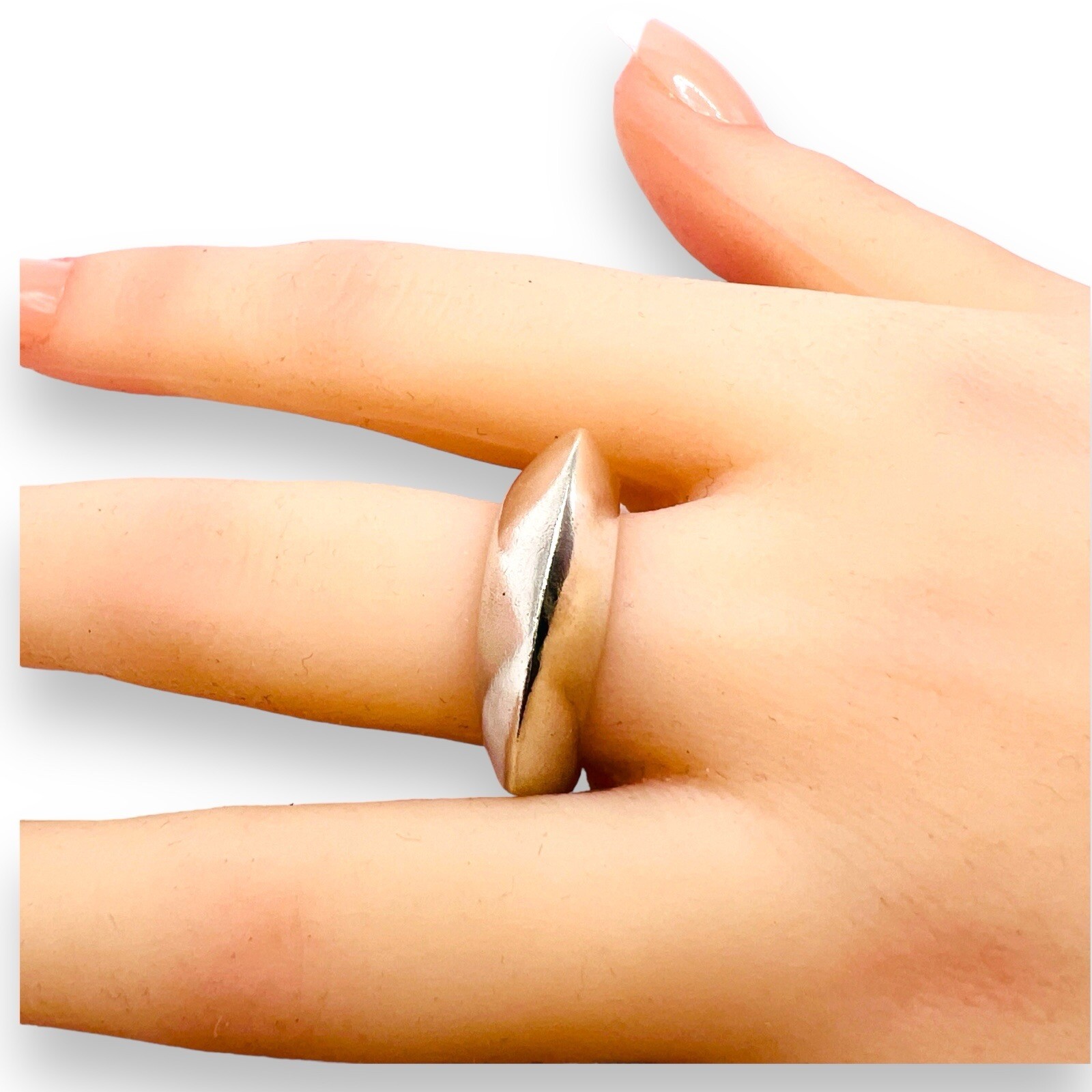 925 Solid Sterling Silver Dome Retro Abstract Des… - image 4